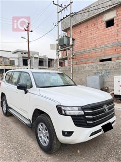 تويوتا لاندكروزر